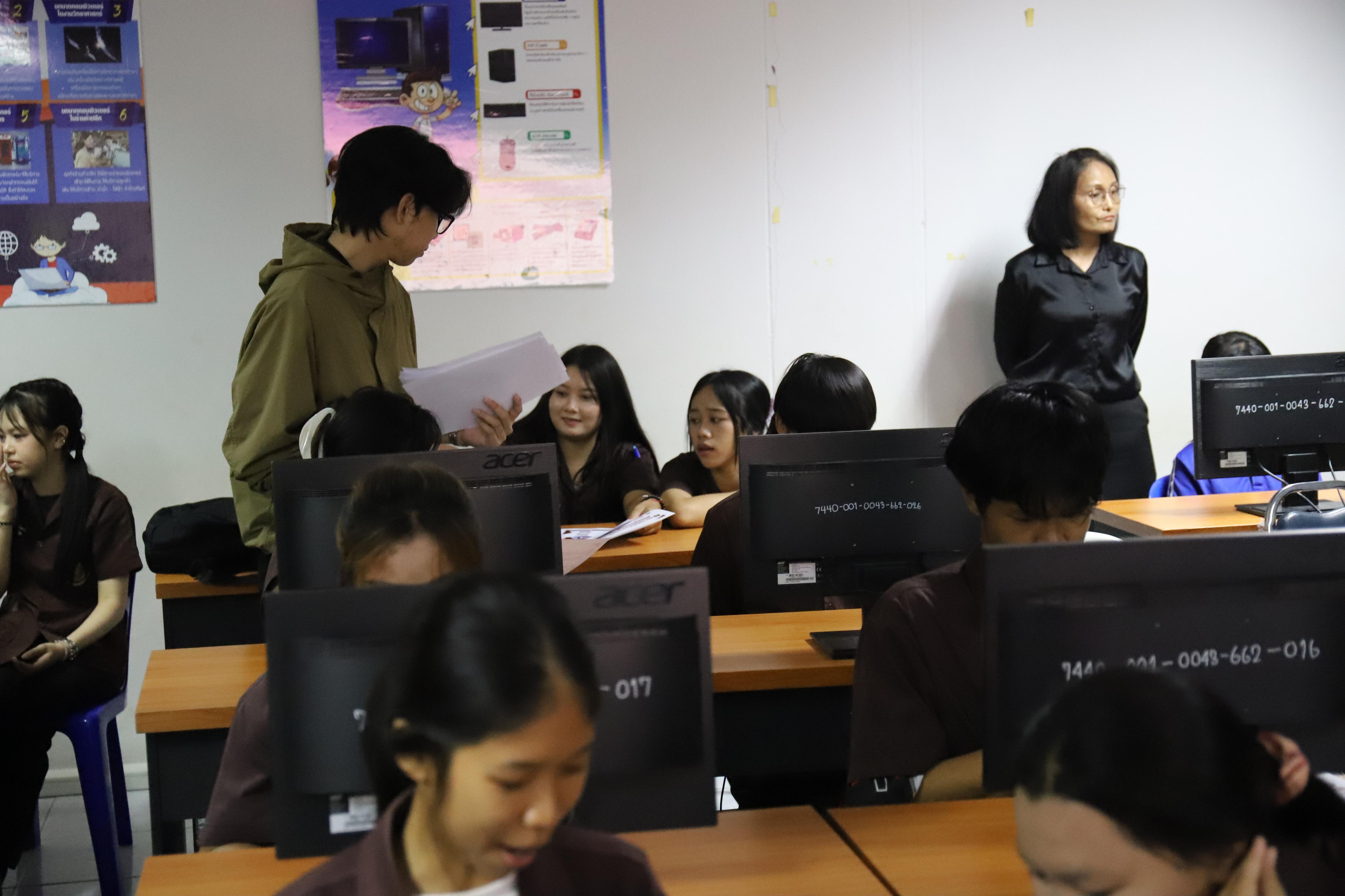 38. คณะเทคโนโลยีอุตสาหกรรม มหาวิทยาลัยราชภัฏกำแพงเพชร ลงพื้นที่แนะแนวการศึกษาต่อ